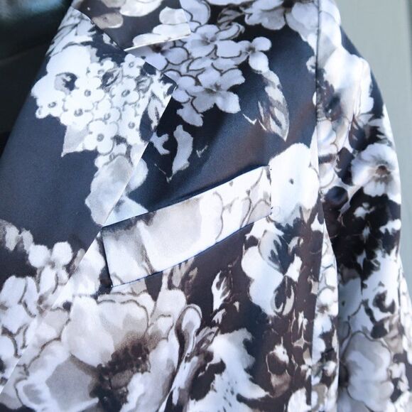 Spiegel Floral Print Blazer - Picture 8 of 10